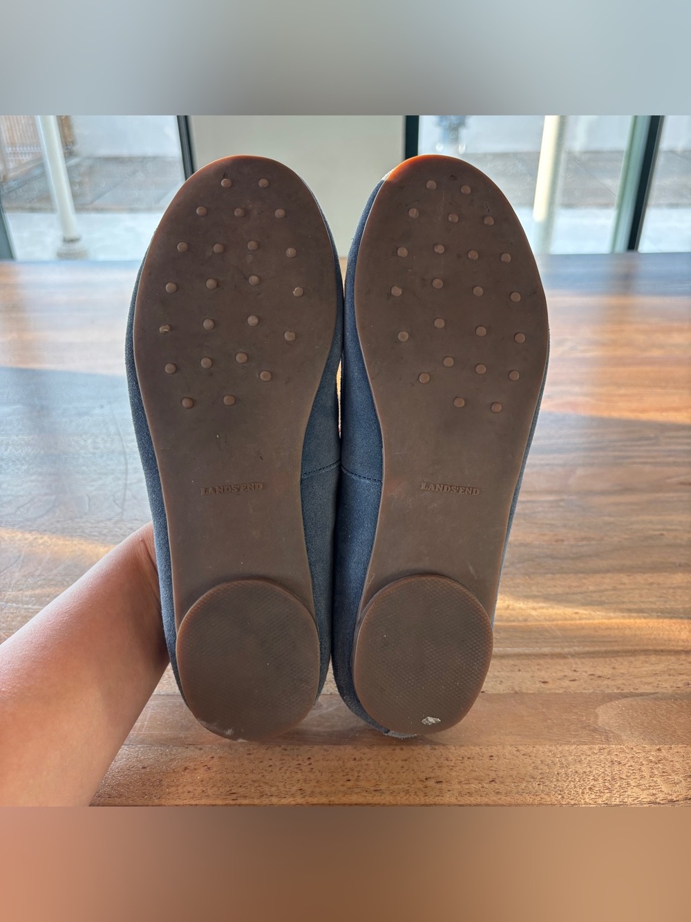 Lands End Women’s Suede Moccasins, Size 7 - Picture 10 of 10